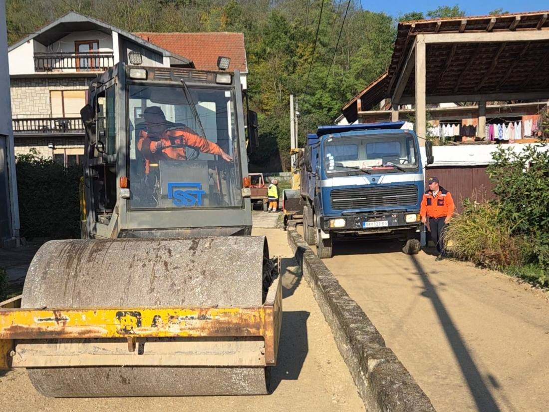 Novi asfalt za seoske puteve