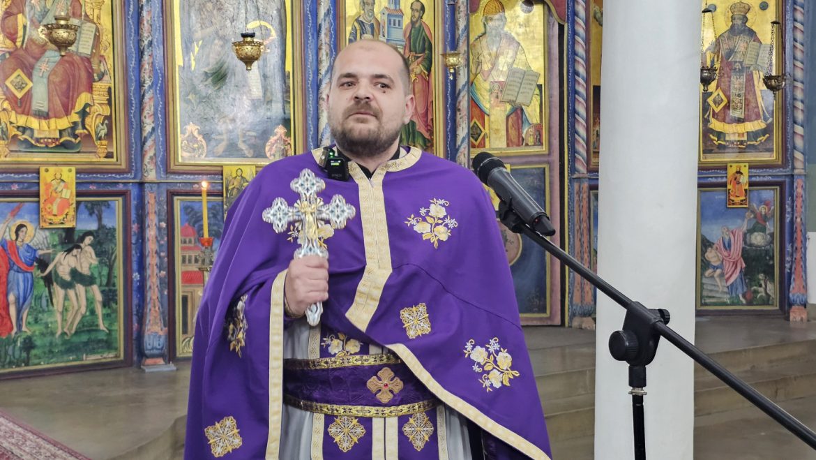 Sveštenik Vedran Kostić