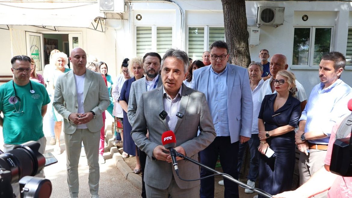 dr Slobodan Milenković gradonačelnik Vranja