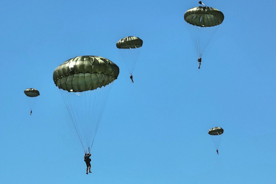 Specijalci 63. padobranske brigade prikazali vrhunsku obučenost na vežbi „Pobednik 2026“